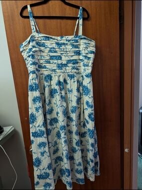 Abercrombie & Fitch Cream Dress with Blue Floral Print